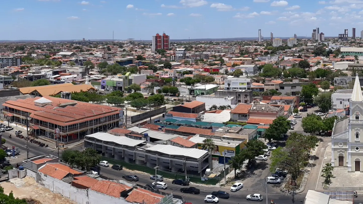 Panorama de Mossoró (RN) visto do Centro Empresarial Caiçara